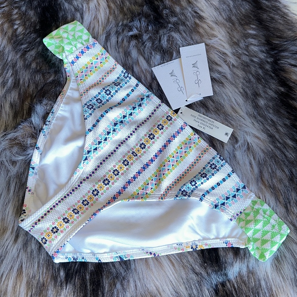 Jessica Simpson *NWT* Women's Side Shirred Hipster Bikini Swim Bottoms